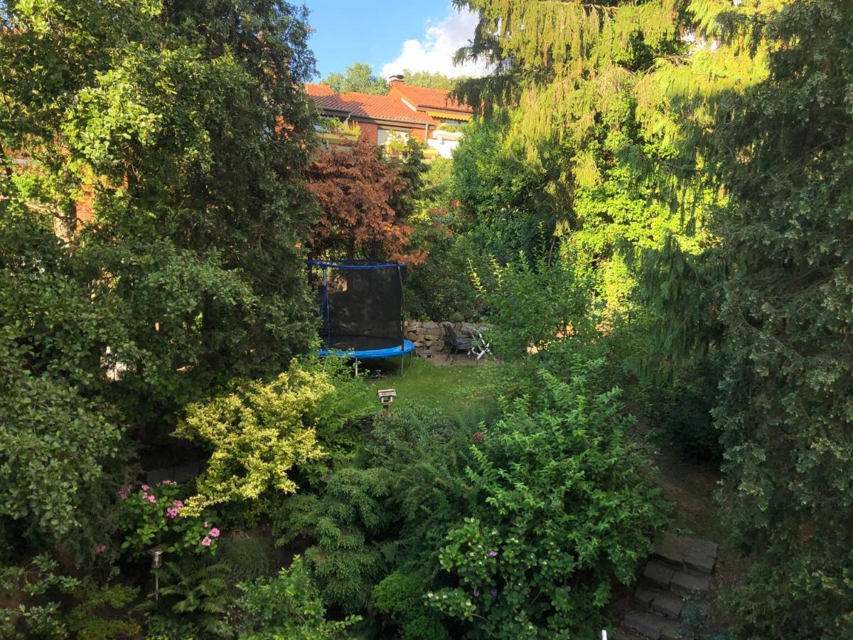 Modernes Apartment In Schoener Lage Dusseldorf Bagian luar foto